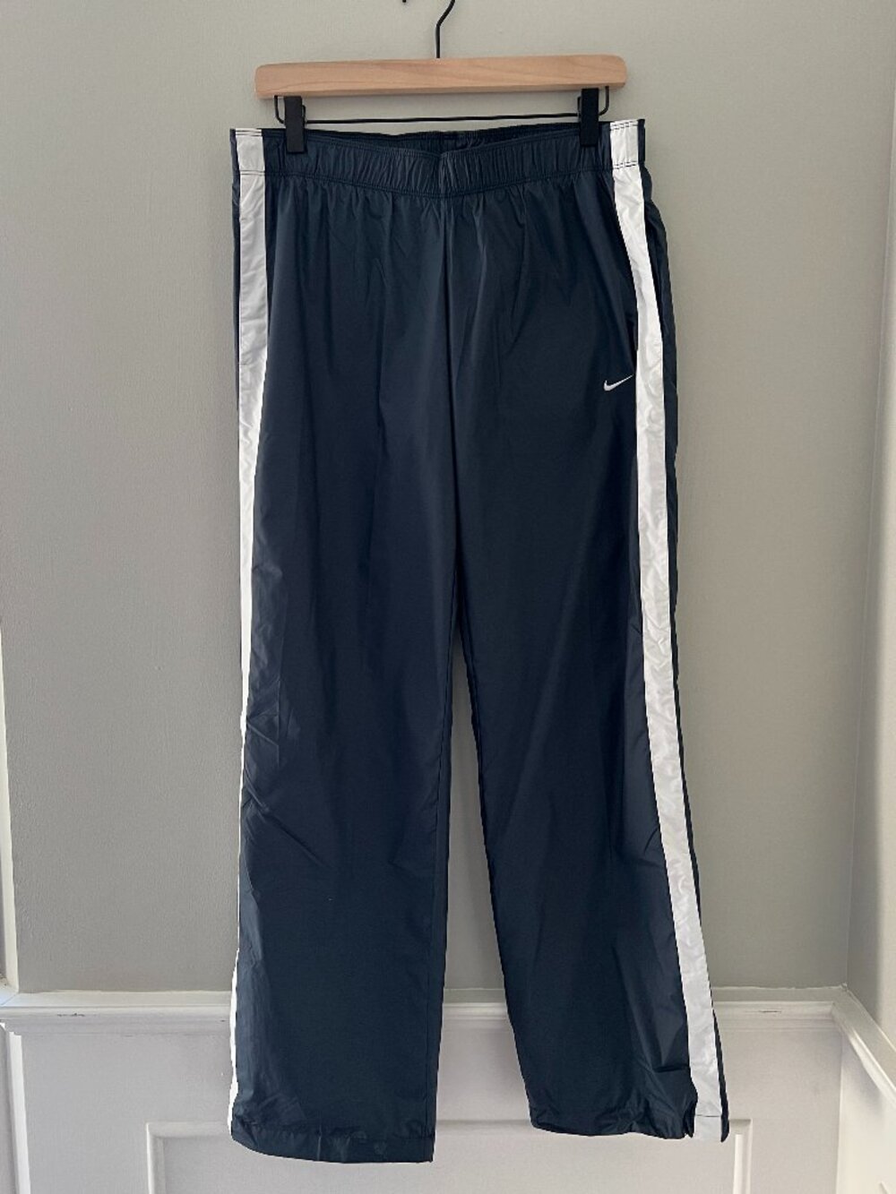 Y2K Nike Windbreaker Track Pants (Navy) with Cinch Ankles